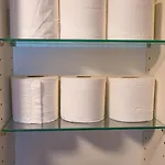 Cosy Flat Off Centre *