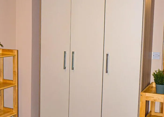 Cosy Flat Off Centre Appartement *